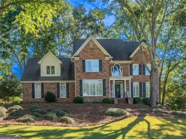 7 Sterling Ct, Cartersville, GA 30120