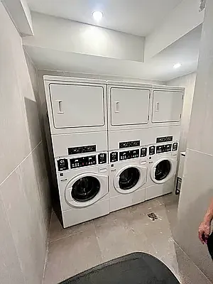 Rented by Nooklyn NYC LLC | media 10