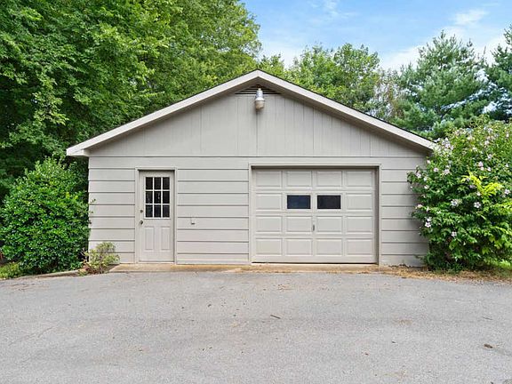 4th image of 1291 Barkley Hills Cir