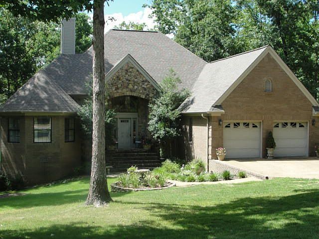 2nd image of 295 Sandpiper Pt