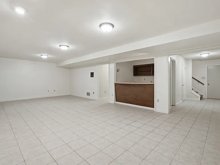6306 Dunaway Ct — Photo 56