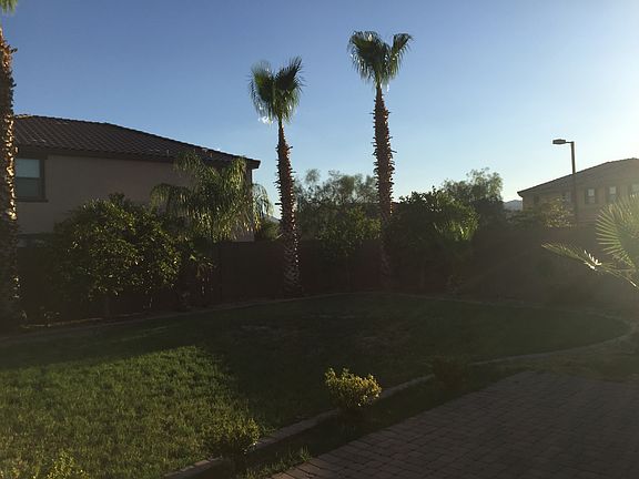 4th image of 18411 W Weatherby Dr