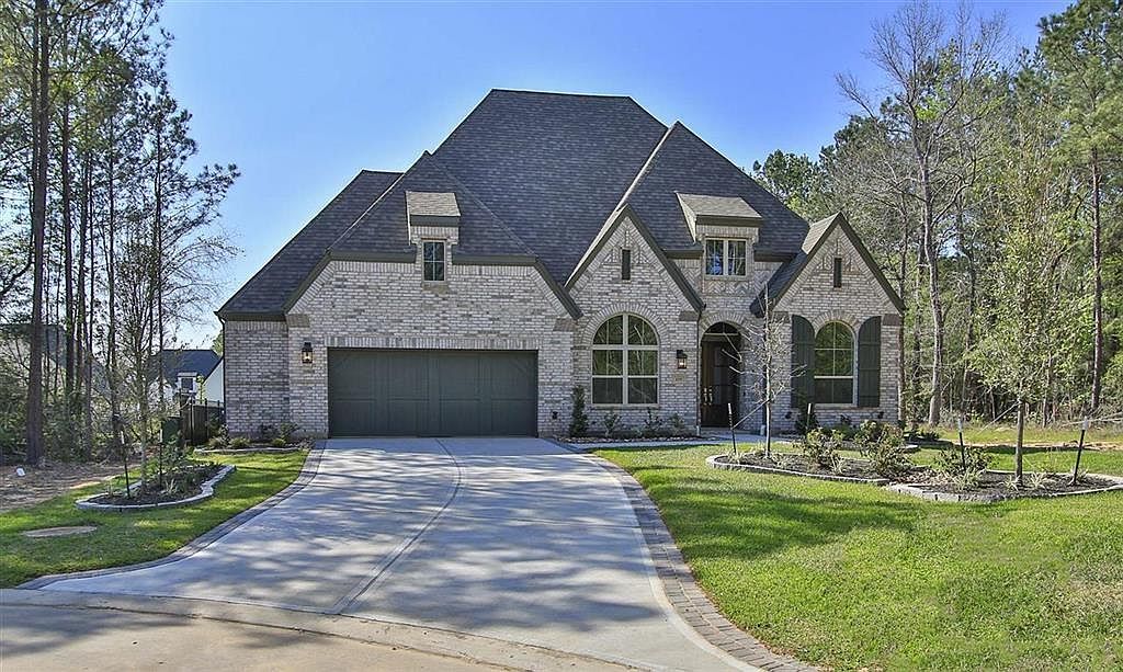 125 N Empress Green Pl