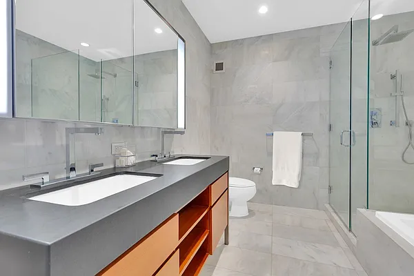 Rented by Platinum Properties | media 7