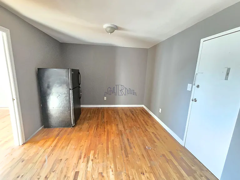 104 Montclair Ave #11A — Photo 4