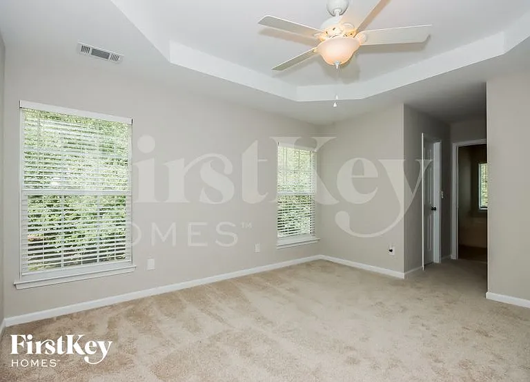 105 Meandering Way Ln — Photo 8