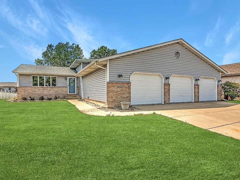 1st image of 13424 Cardinal Ln