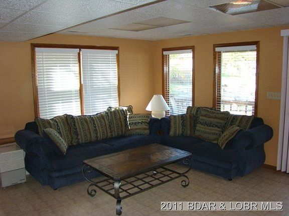 4th image of 205 Maple Hill Dr