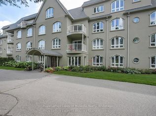 31 Dairy Ln #401, Huntsville, ON P1H 2L7