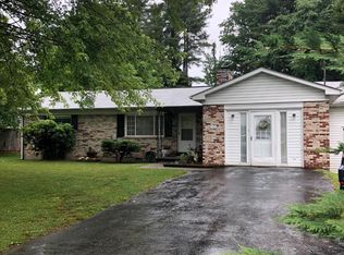 129 Harvell Dr, Beckley, WV 25801