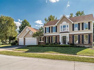 1719 Eldon Ridge Ct, Chesterfield, MO 63017