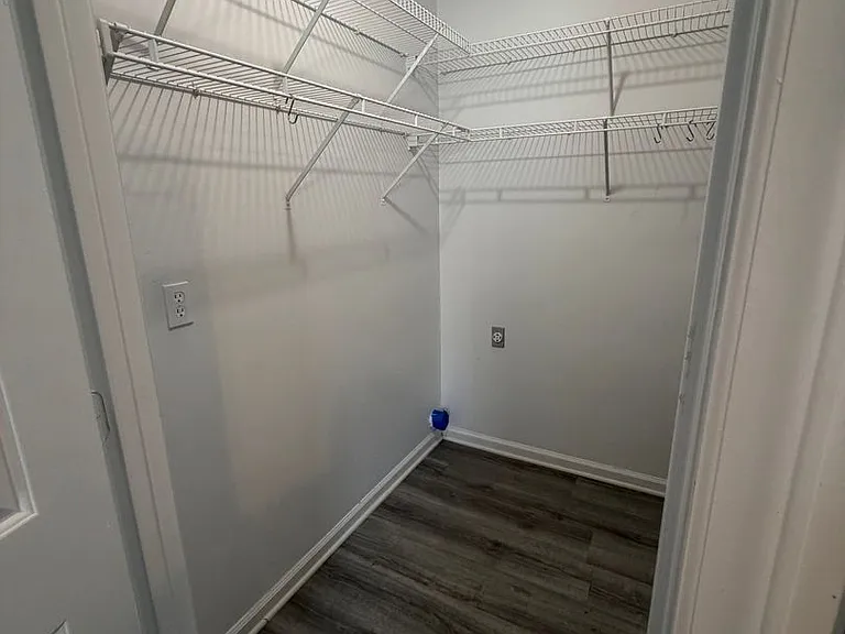 Arlington Apartments — Photo 65