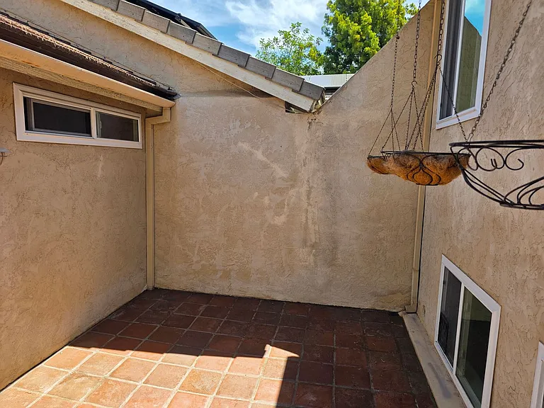 1445 Vaquero Gln — Photo 9