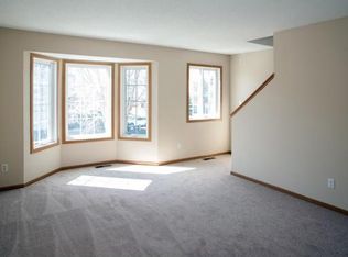 15538 Float Ln, Apple Valley, MN 55124