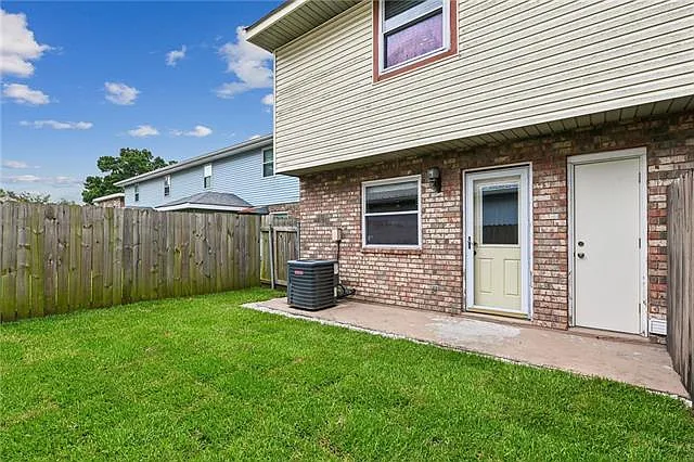 69 Crislaur Ave #A — Photo 12