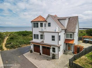 203 Johnson Pl, Port Monmouth, NJ 07758