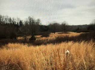 1715 Fairfield Rd, Westmoreland, TN 37186