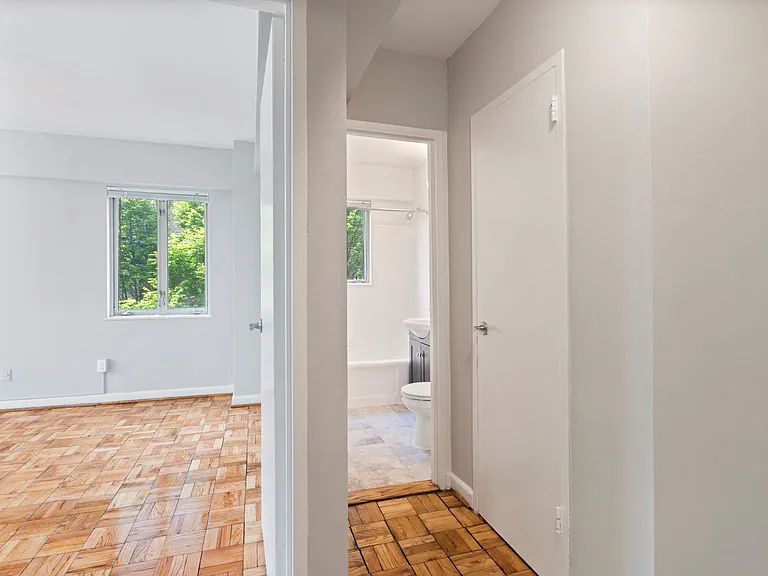Apartment bedroom and bathroom entryway
