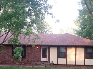 1609 S Summer St, El Dorado Springs, MO 64744