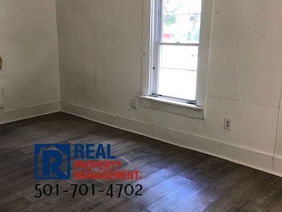 3rd image of 112 Webb Ln