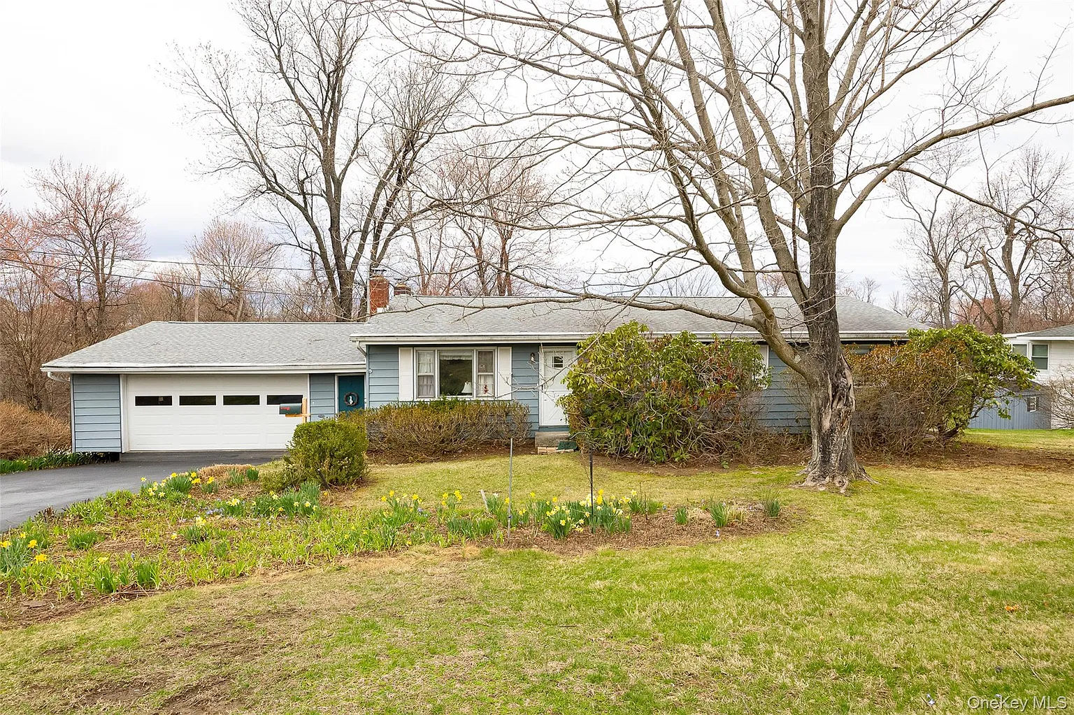 140 Cherrywood Drive photo 1