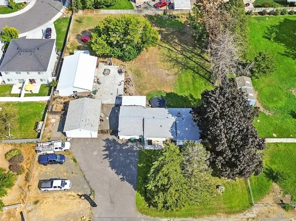 7 S Jefferson St, Kennewick, WA 99336