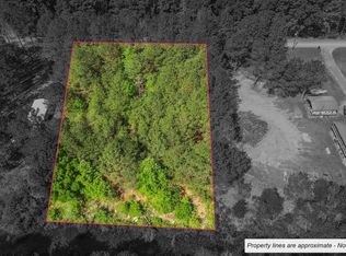 River Oaks Dr, West Pt, MS 39773