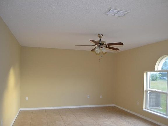 3rd image of 5050 Silver Thistle Ln