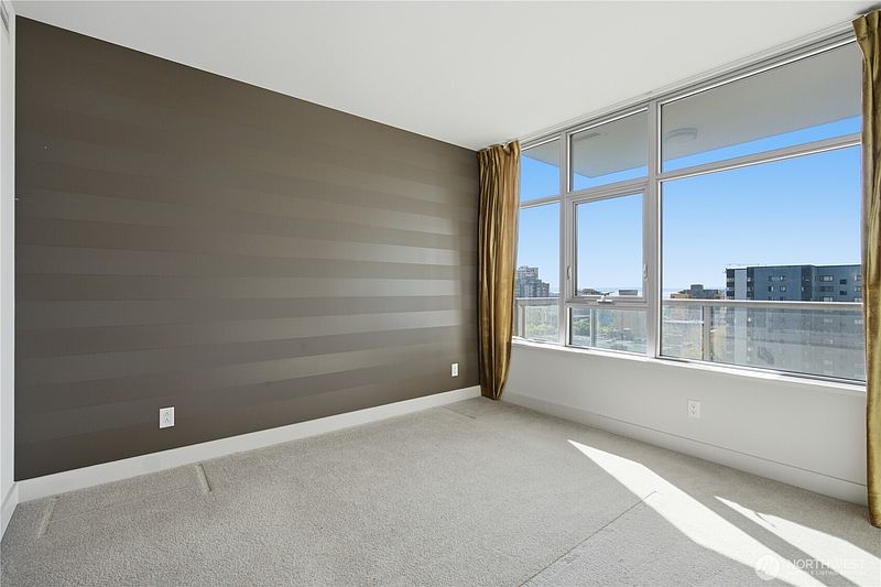 3rd image of 583 Battery Street #1505N