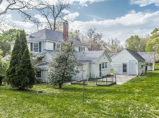 171 Middle Neck Rd, Sands Pt, NY 11050