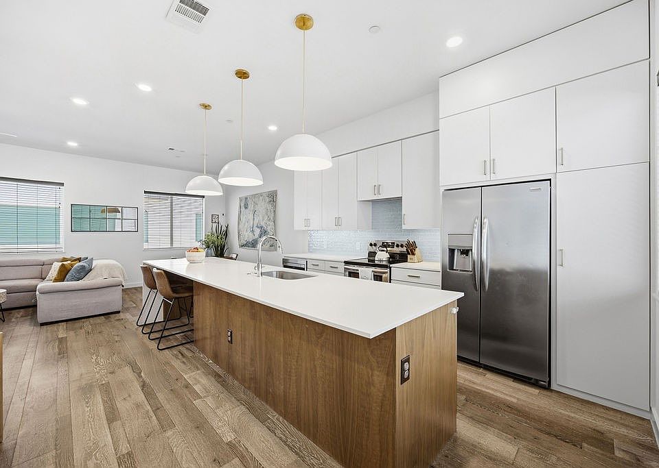 1st image of 5018 Bryan St Unit 203