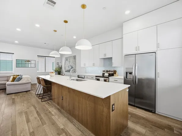 5018 Bryan St Unit 203, Dallas, TX 75206
