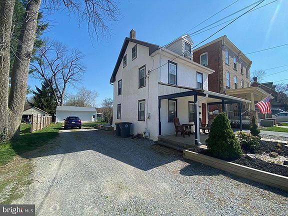 5th image of 412 Washington Ave
