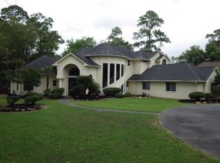 219 Lake View Cir, Montgomery, TX 77356