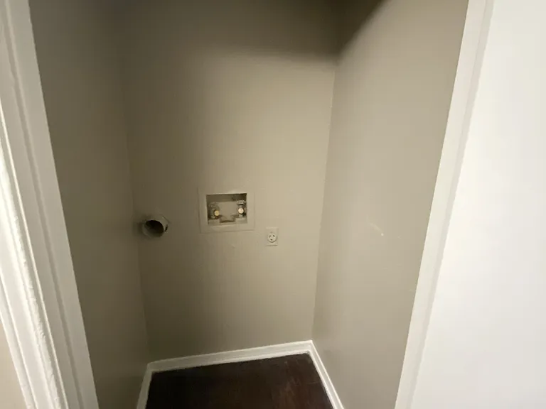 Walnut Creek Apartments — Photo 29