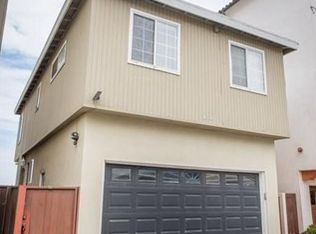 54 A Surfside Ave, Surfside, CA 90743