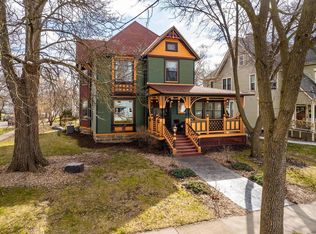 820 Ash St, Baraboo, WI 53913