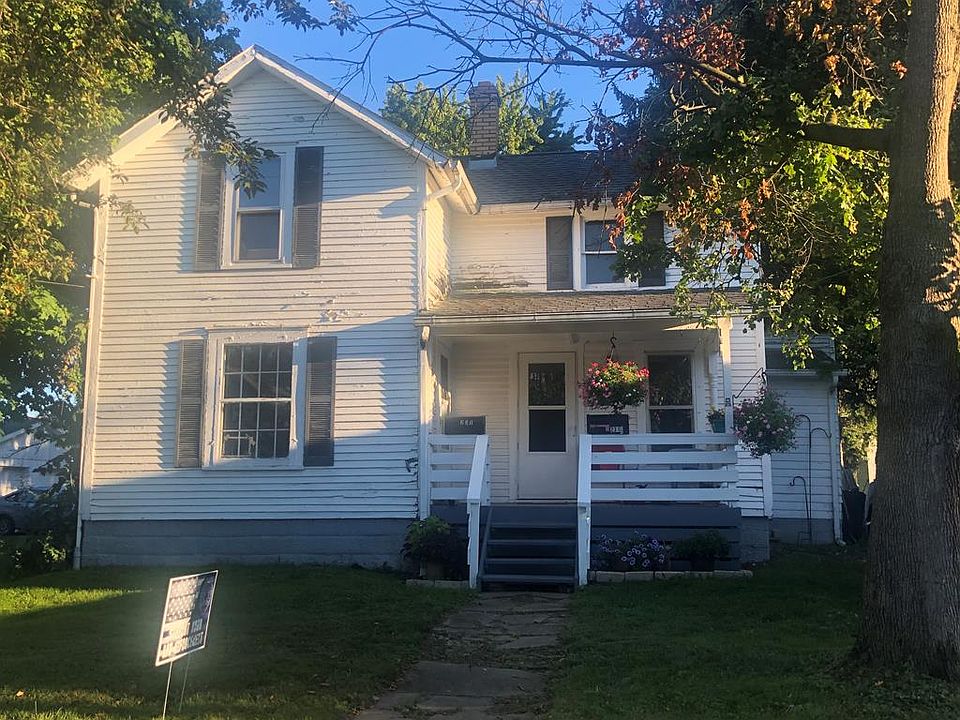 1st image of 231/231 E 9th St
