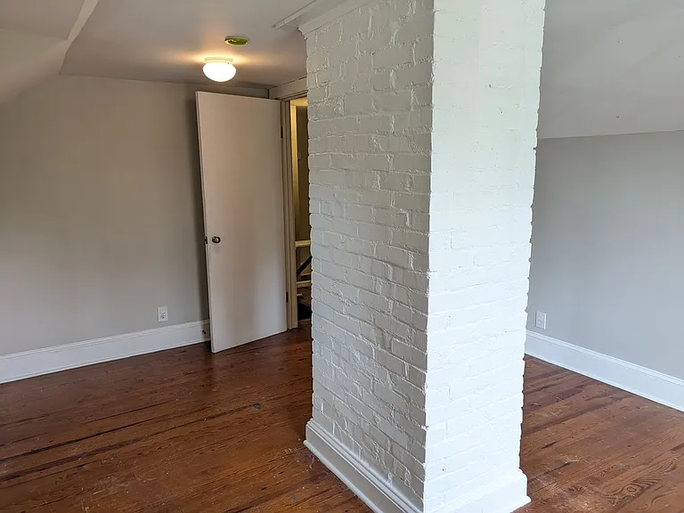 134 Langtree Rd — Photo 23