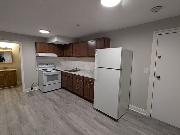 3rd image of 1190 Charles St APT 12