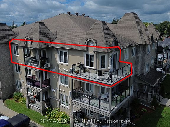 2nd image of 755 Brebeuf St #301