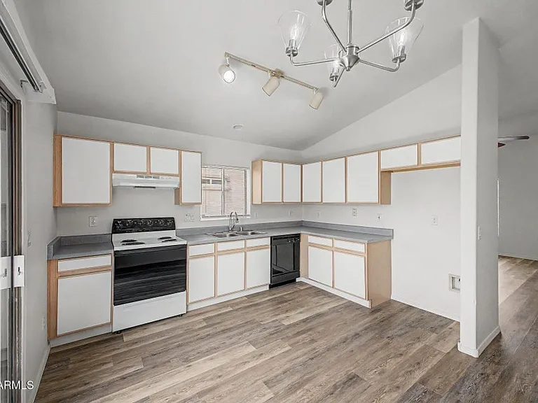 12749 W Sweetwater Ave — Photo 13