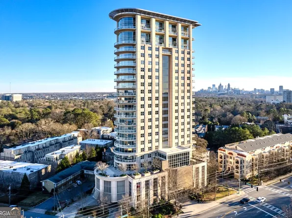 2881 Peachtree Rd NE APT 802, Atlanta, GA 30305