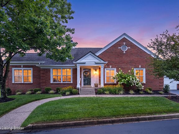 2nd image of 3820 Spring Arbor Dr