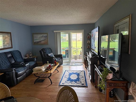 3rd image of 1943 SW Palm City Rd APT 22-D