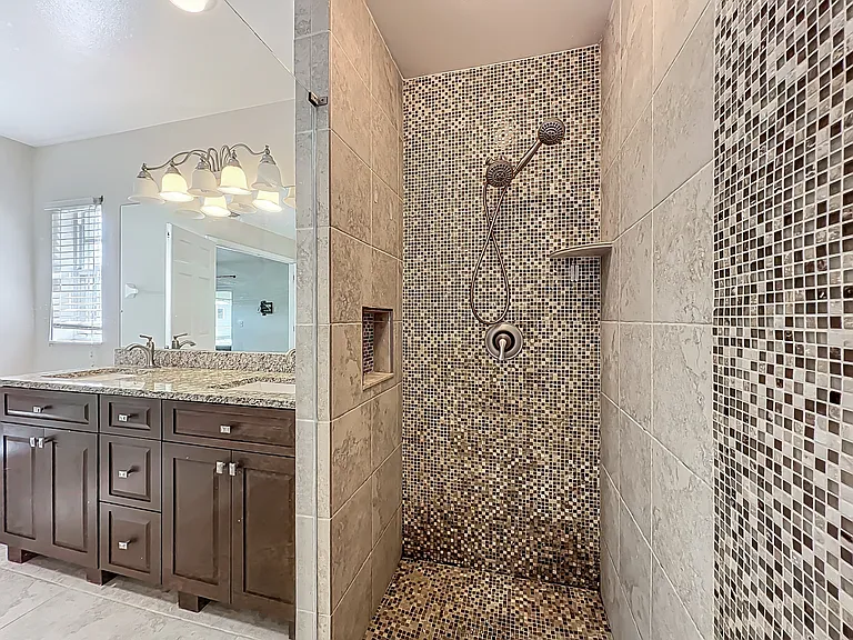 1342 Richwood Cir — Photo 22