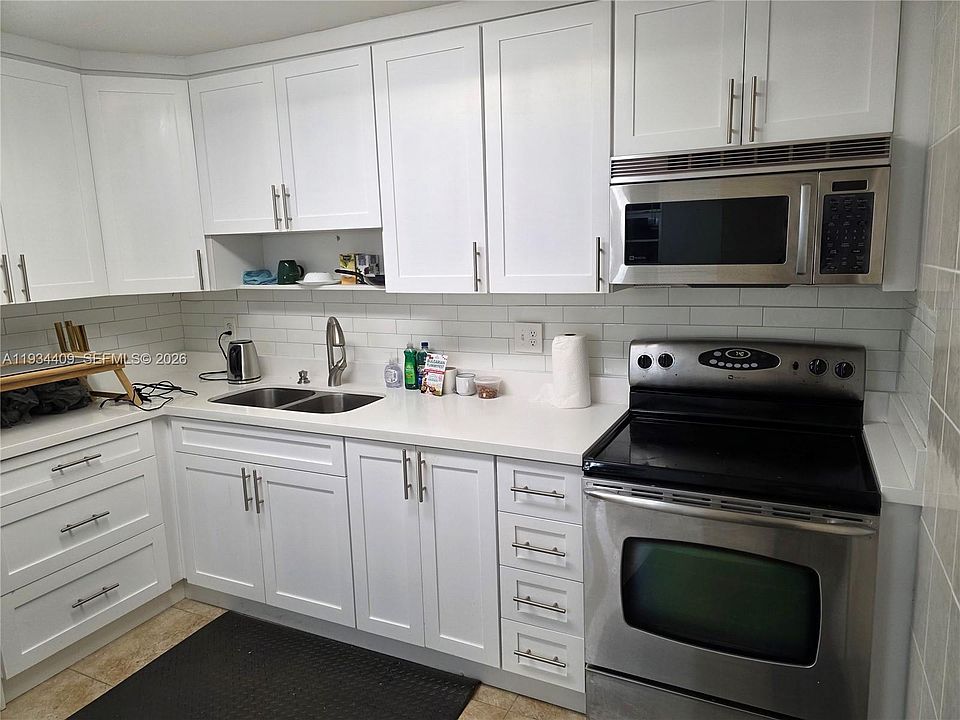 1st image of 1811 Jefferson St APT 501