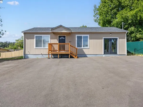 512 NW Cecil Ave, Roseburg, OR 97470
