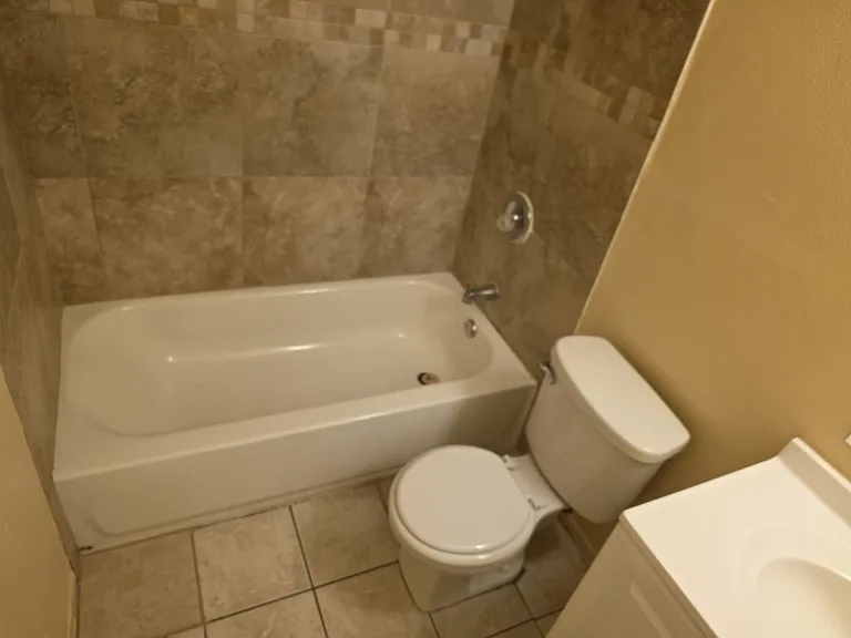 3421 Whittier St #B — Photo 10