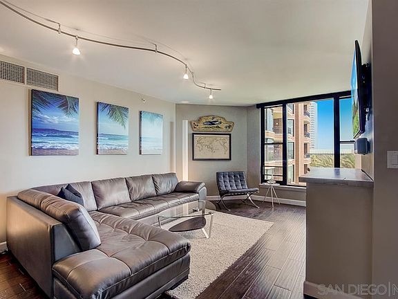3rd image of 500 W Harbor Dr Unit 612